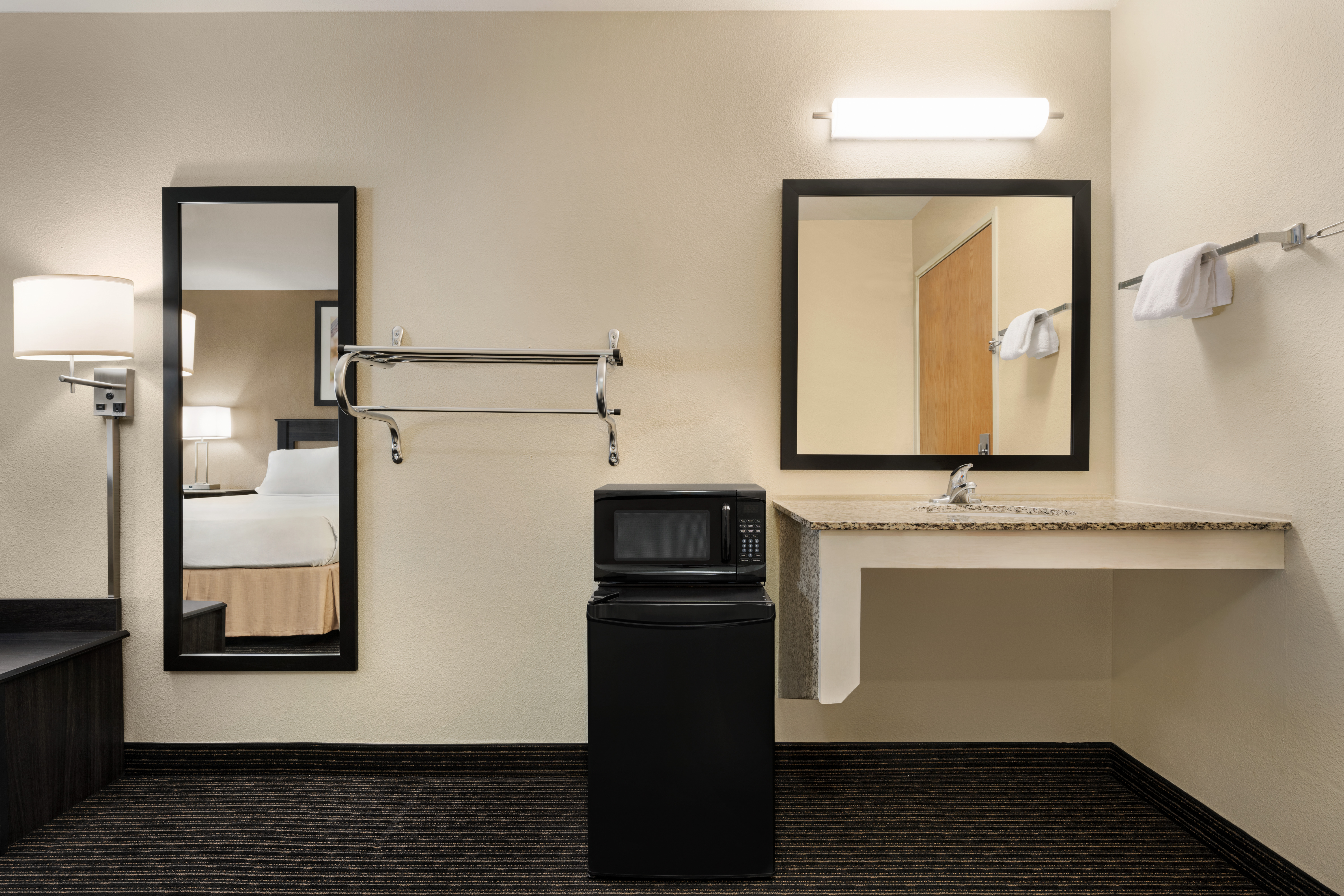 Guest room at the Baymont by Wyndham Elko in Elko, Nevada